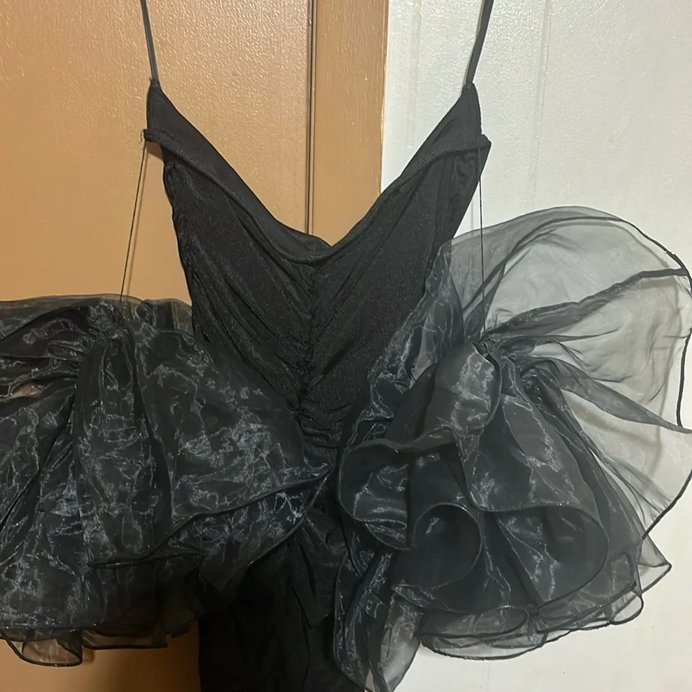 Dress - Picture 1 of 1